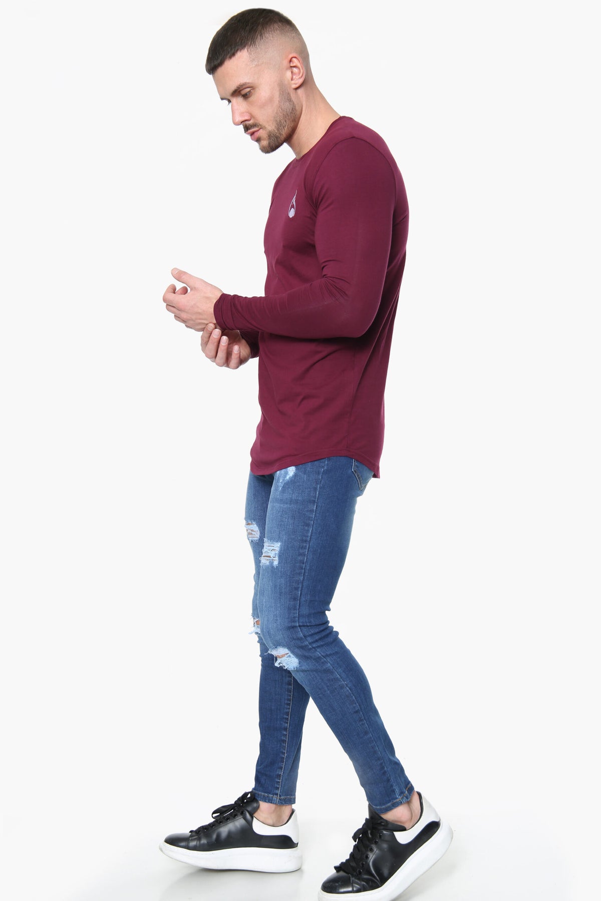 Signature Ripped Skinny Jeans – Dark Wash